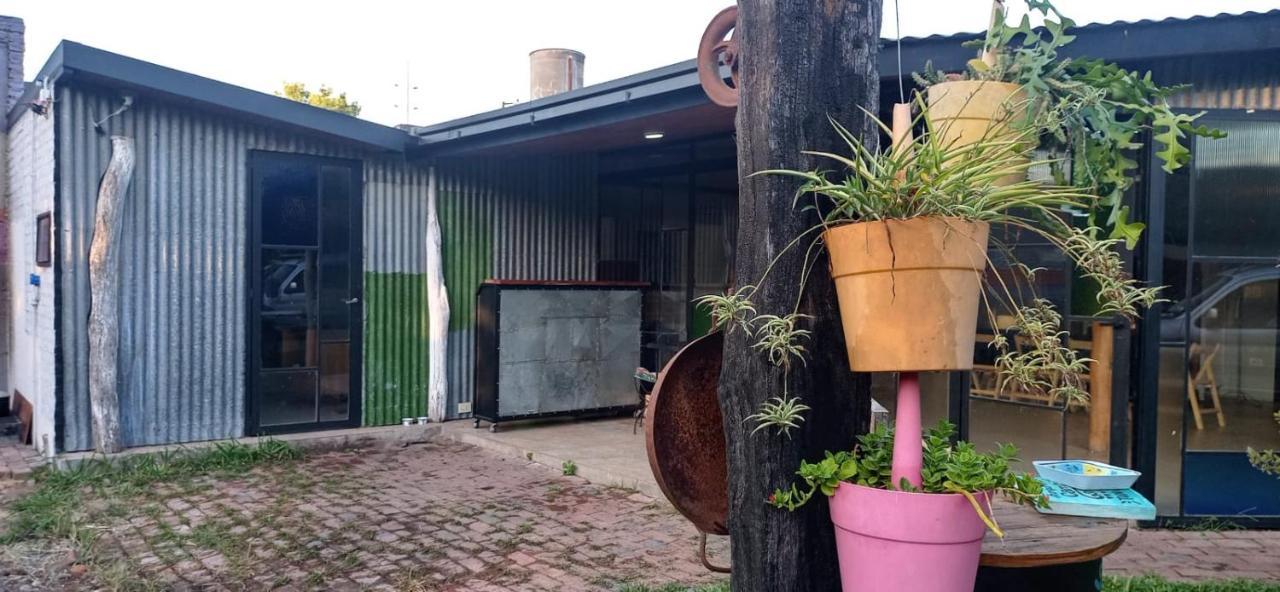 Espacio Minga, Casa Quinta En La Ciudad, Hasta 8 Personas Corrientes Luaran gambar